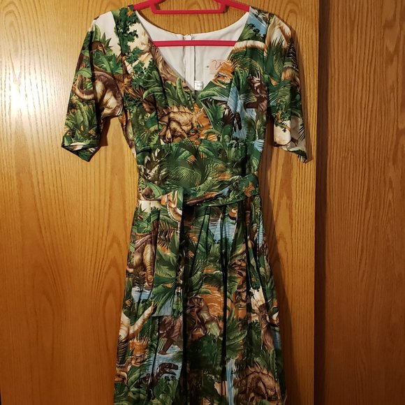 Tropical Print Green Dress - Picture 3 of 6